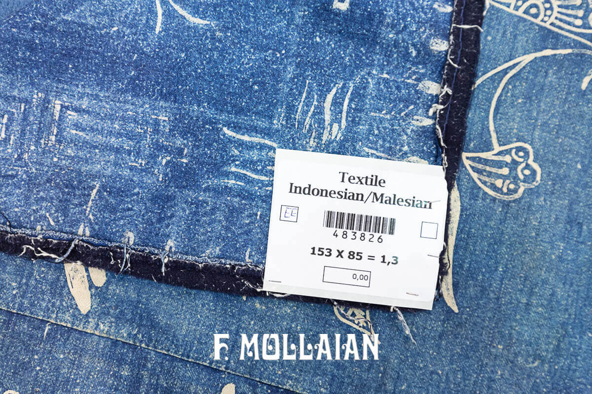 Blue Indonesian Cotton textile with Decò Design (153x85 cm)
